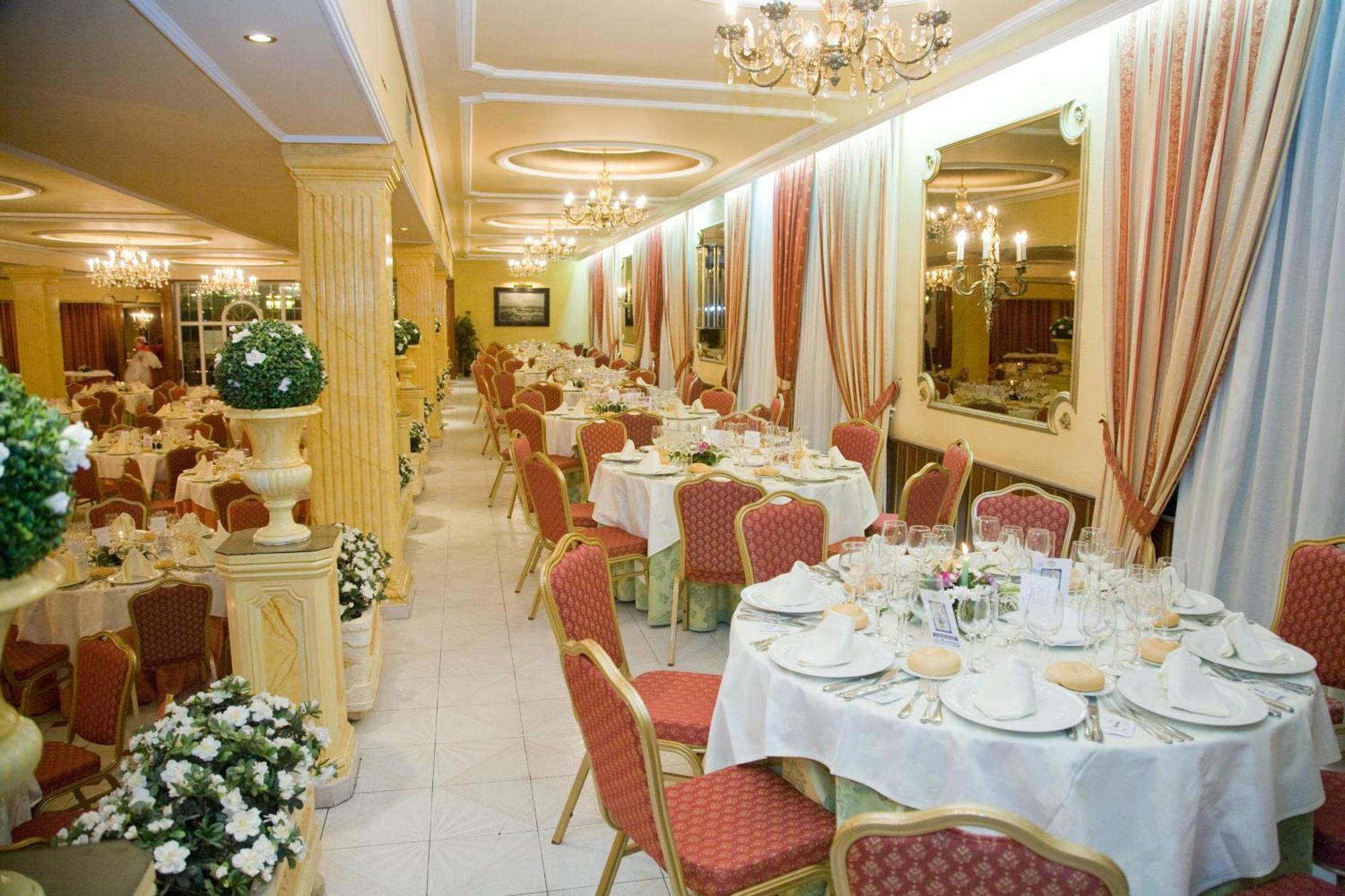 Hotel La Maruxina Ла-Аламеда-де-ла-Сагра Экстерьер фото